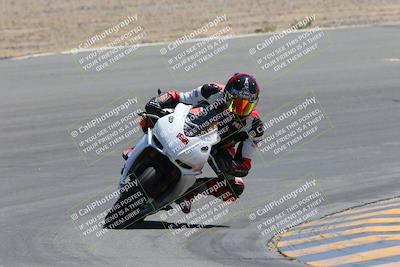 media/Apr-09-2023-SoCal Trackdays (Sun) [[333f347954]]/Turn 10 (115pm)/